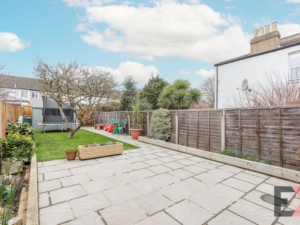 4 bed terraced house for sale in Felmingham Road, London SE20 Zoopla