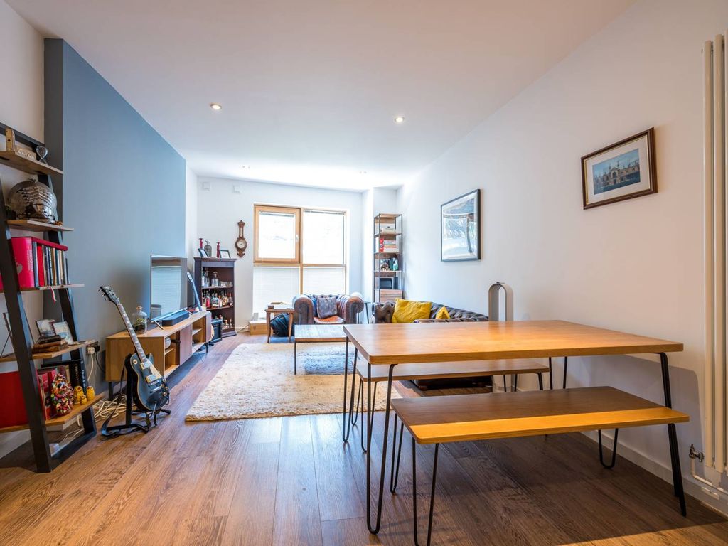 Borough Road, Borough, London SE1  