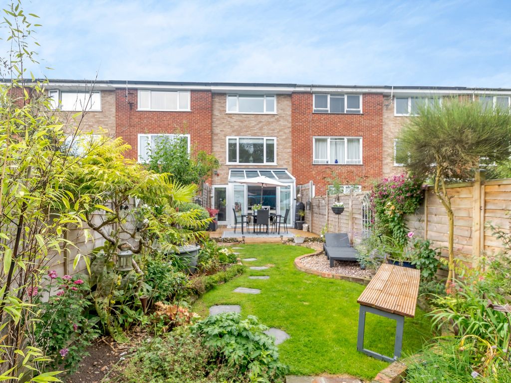 4 bed town house for sale in Waterside, Chesham HP5, £575,000 Zoopla