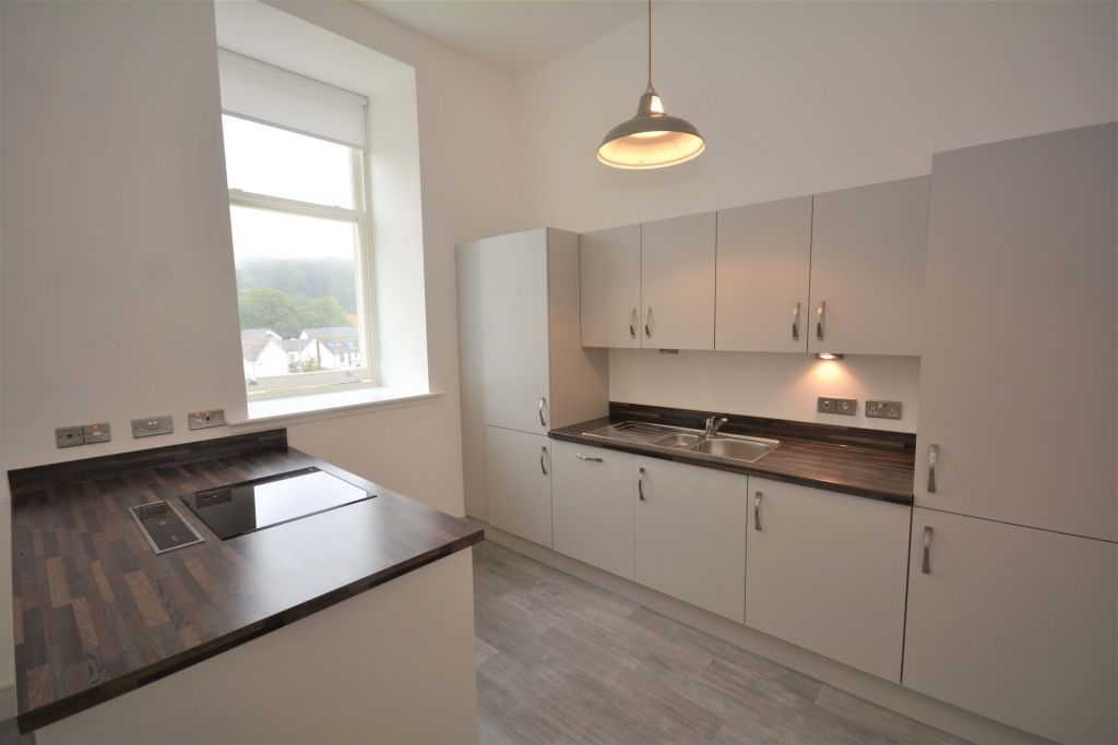 3 bed flat to rent in Great Glen Place, Inverness IV3 Zoopla