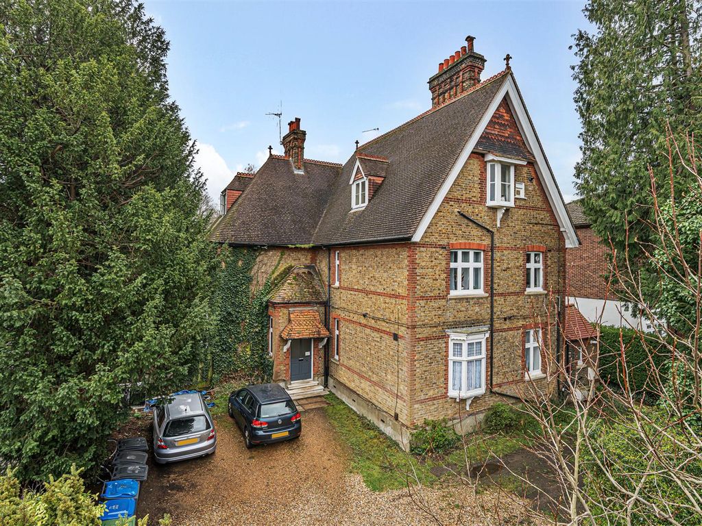 6 bed detached house for sale in Lovelace Road, Surbiton KT6 Zoopla