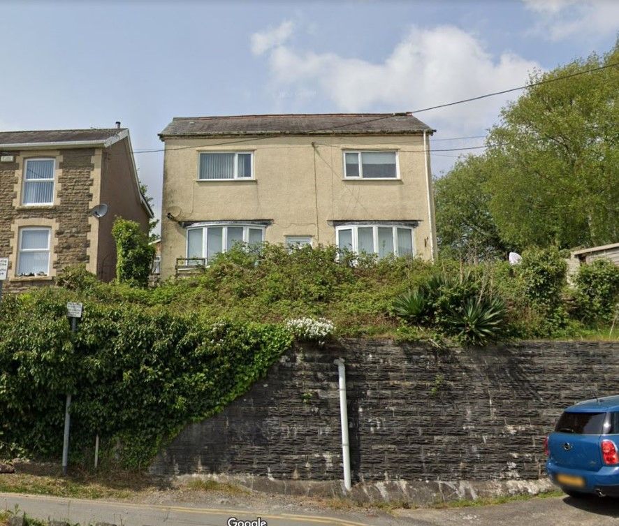 Detached house for sale in 93 Swansea Road, Trebanos, Pontardawe