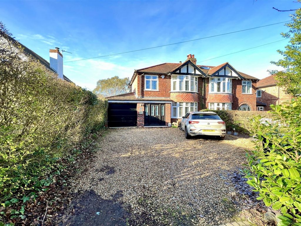 3 bed semidetached house for sale in Clumber Road, Poynton, Stockport