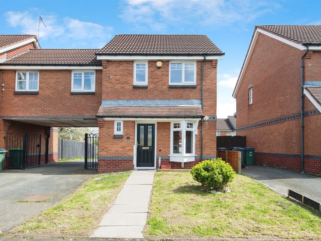 3 bed link detached house for sale in Brunel Drive, Tipton DY4, £