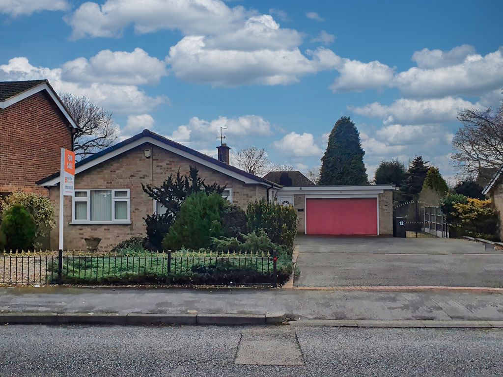 3 bed bungalow for sale in Oakham Drive, Coalville LE67 Zoopla