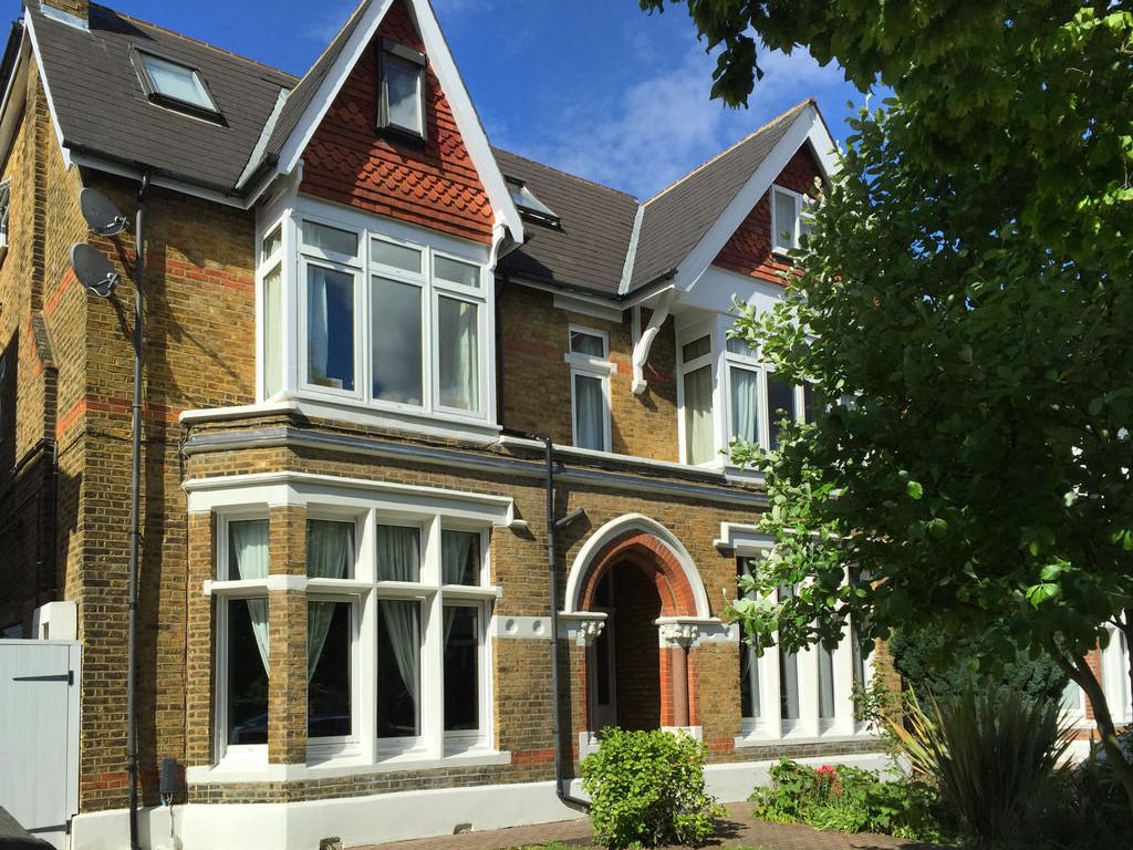2 bed flat for sale in Hamilton Road, London W5 Zoopla