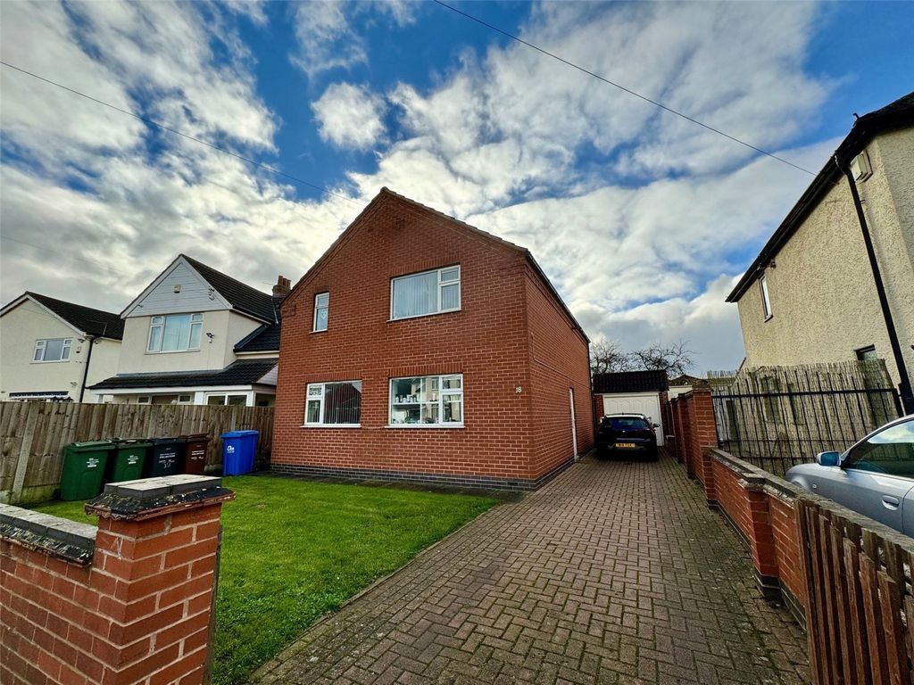 4 bed detached house for sale in Dorothy Avenue, Thurmaston, Leicester