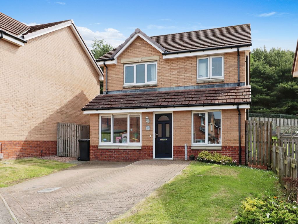 3 bed detached house for sale in Kingfisher Place, Dunfermline KY11
