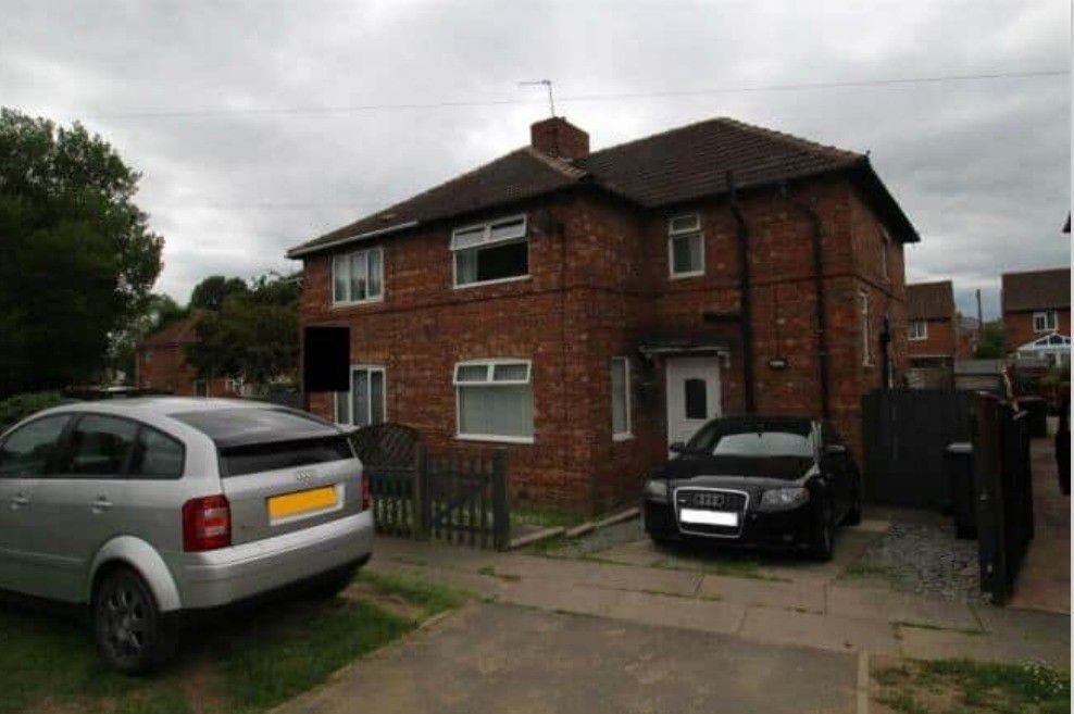 3 bed semidetached house for sale in West Auckland Road, Darlington