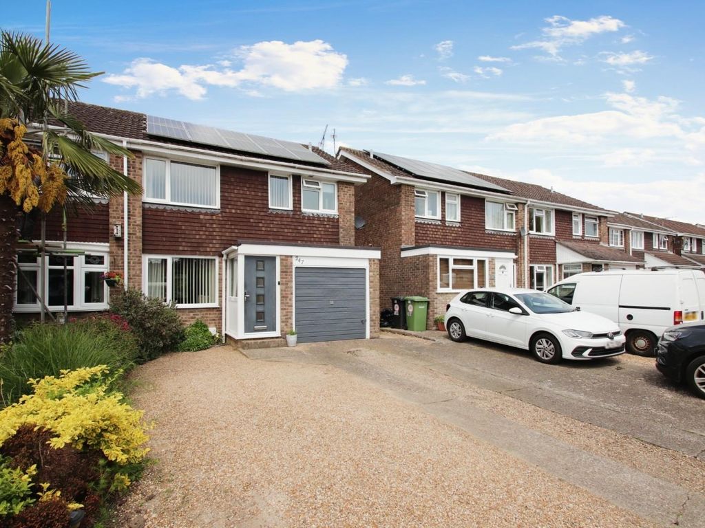3 bed semidetached house for sale in Fair Oak Road, Fair Oak