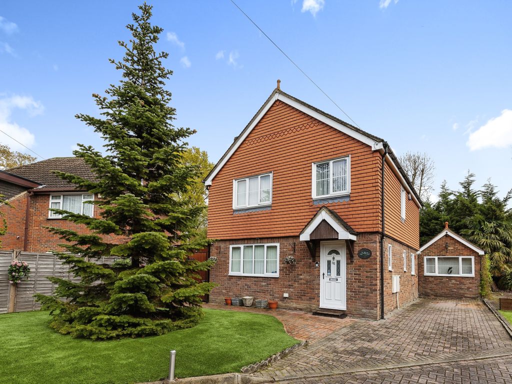 4 bed detached bungalow for sale in Long Lane, Uxbridge UB10 Zoopla