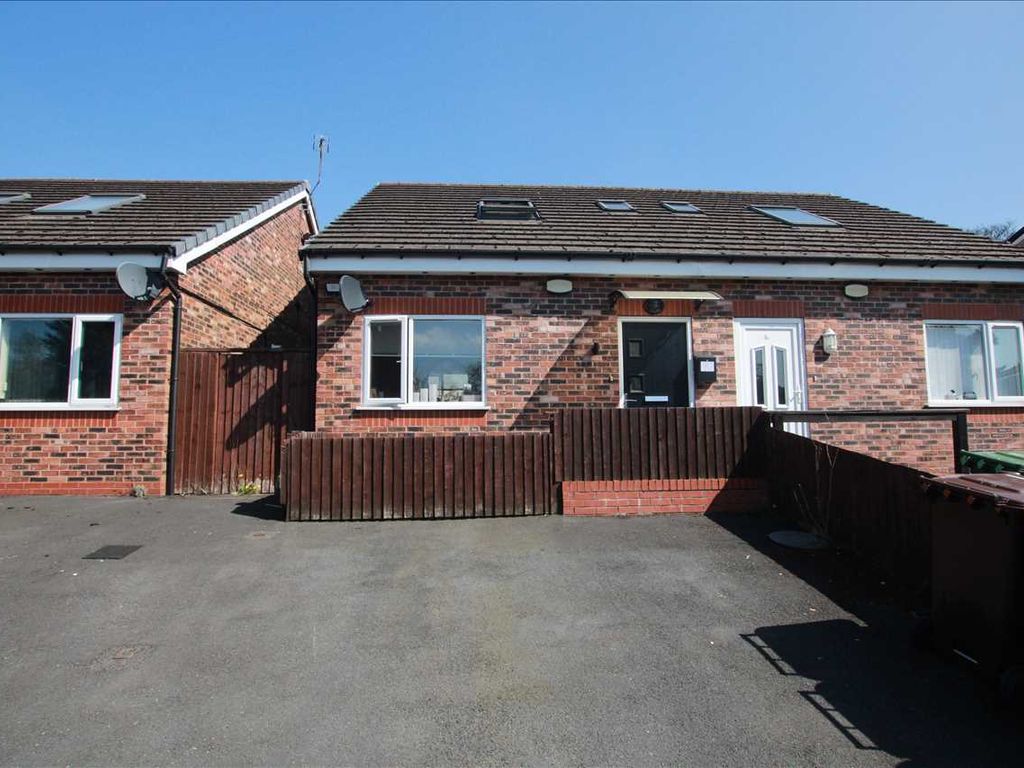 3 bed bungalow for sale in Bell Street, Hindley, Wigan WN2 Zoopla