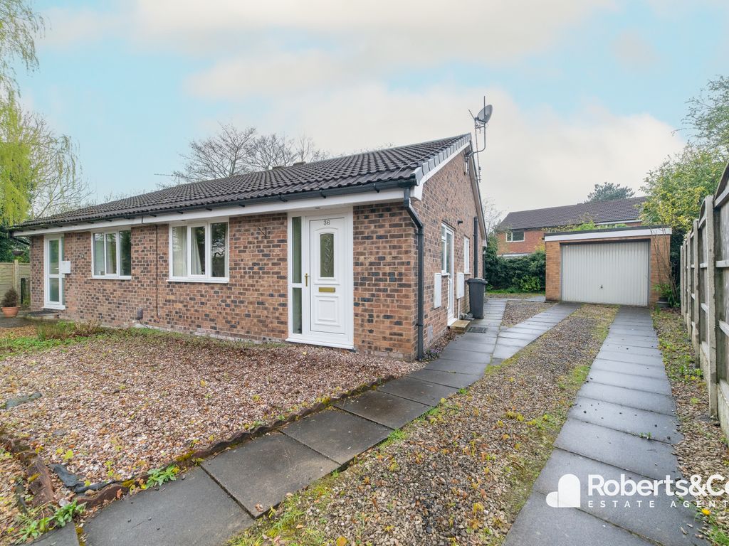 2 bed semidetached bungalow for sale in Meadow Bank, Penwortham