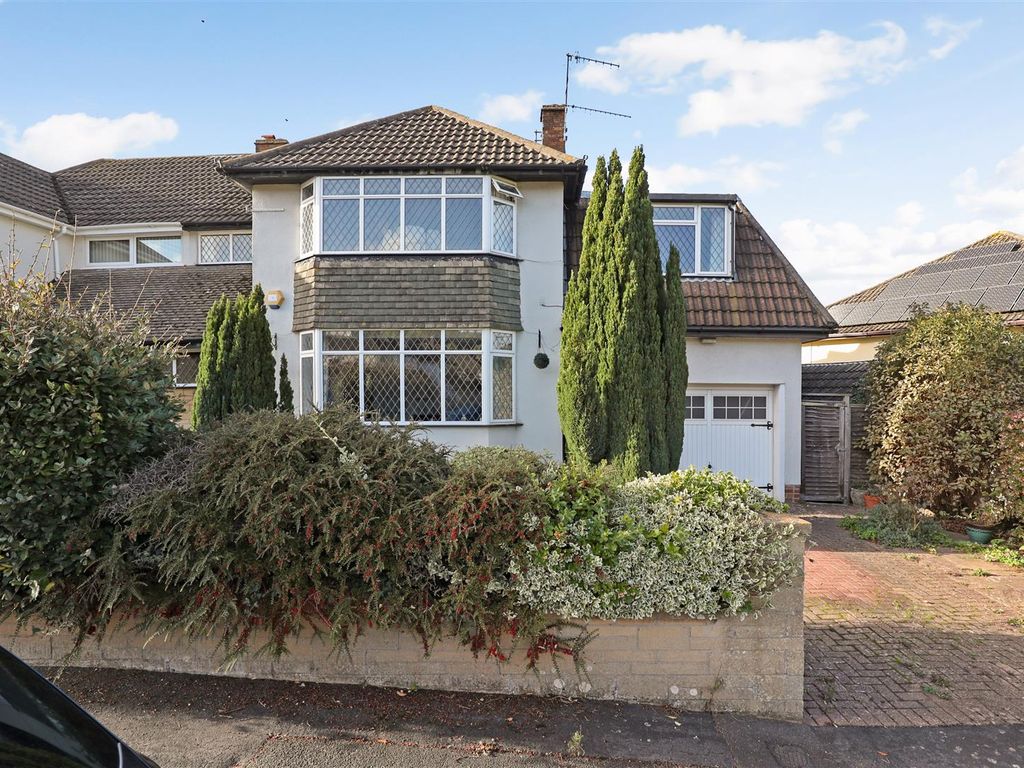 5 bed semidetached house for sale in Karen Drive, Backwell, Bristol