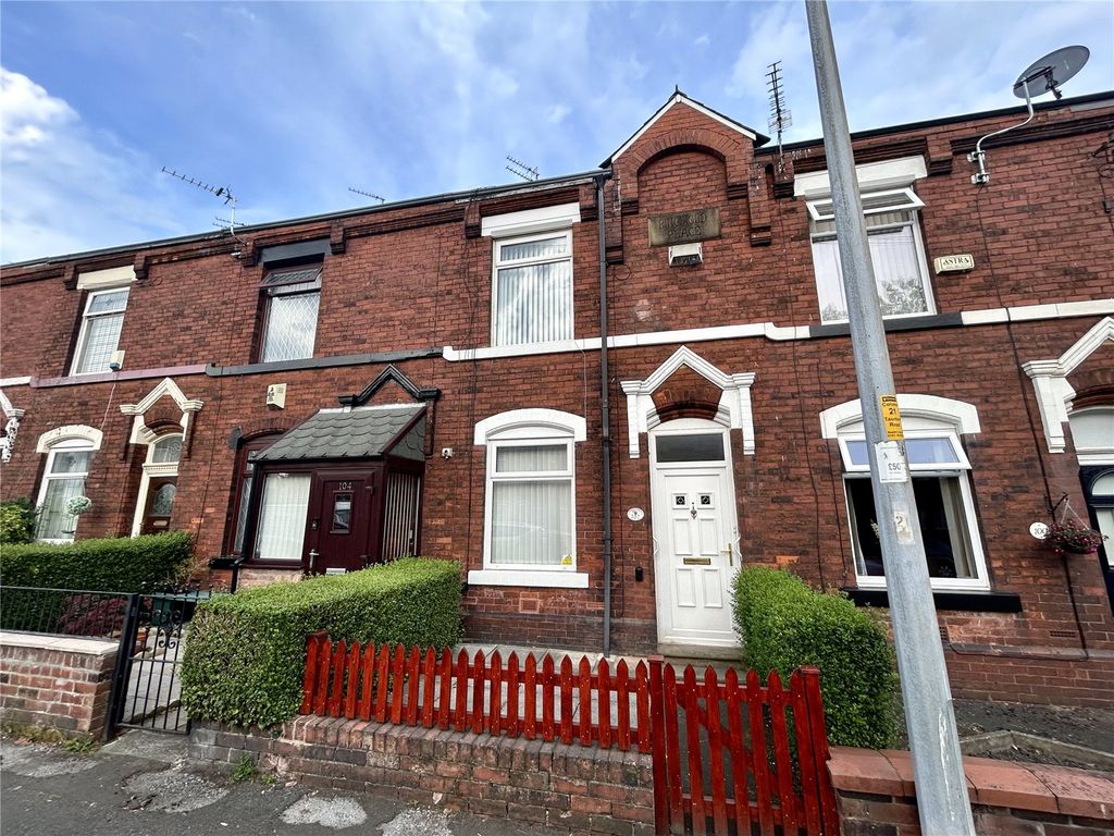 2 bed terraced house for sale in Taunton Road, AshtonUnderLyne