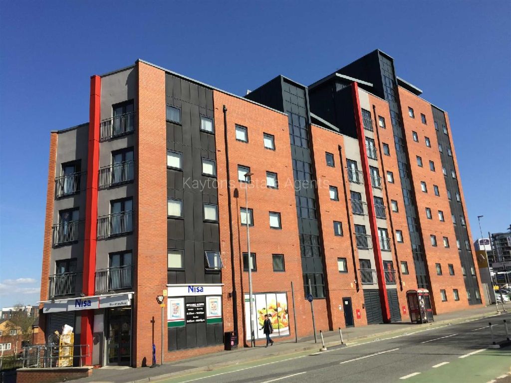 Deltapoint Building 2 bed flat to rent in Delta Point, Blackfriars Road, Salford M3, £1,200 ...