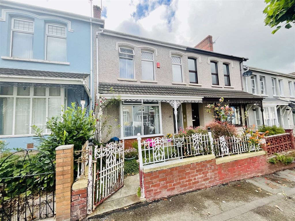 3 bed terraced house for sale in Alban Road, Llanelli SA15 Zoopla