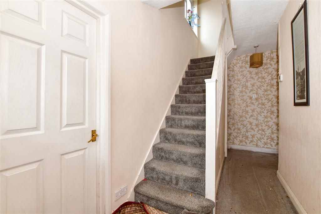 4 bed semidetached house for sale in Fieldsend Road, Cheam Village