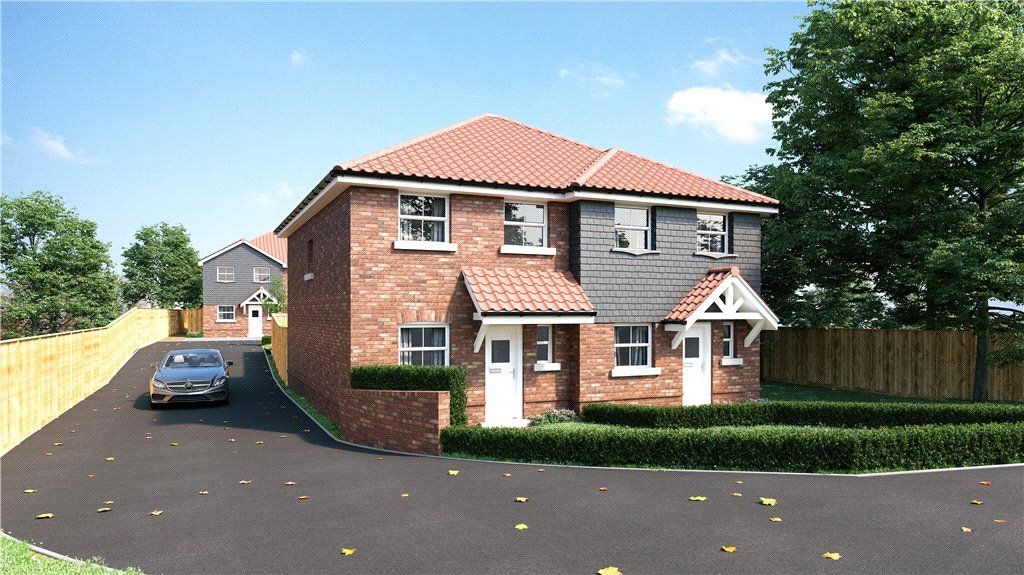 3 bed semidetached house for sale in Warmwell Road, Crossways