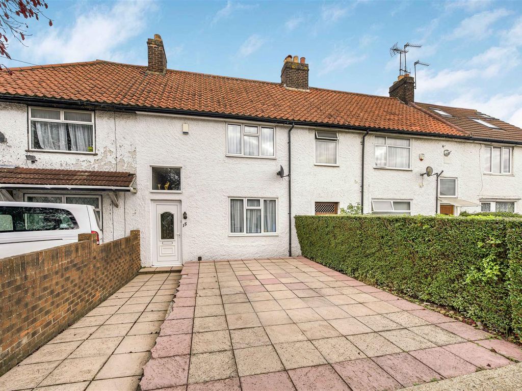 2 bed terraced house for sale in Drive, Hayes UB3, £435,000 Zoopla