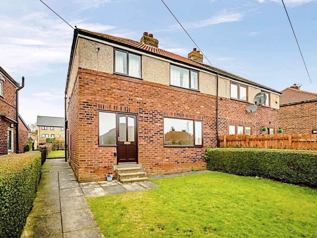 3 bed semidetached house for sale in Cromwell Road, Southowram