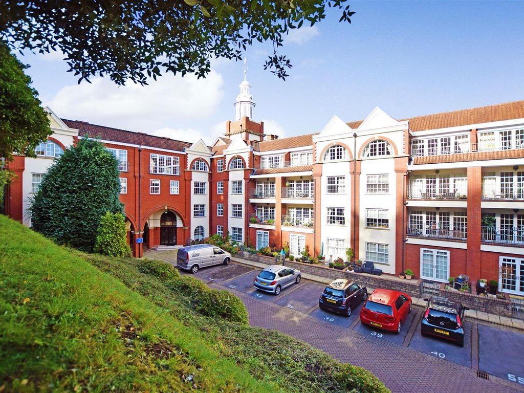 2 bed flat for sale in Fedden Village, Nore Road, Portishead BS20, £