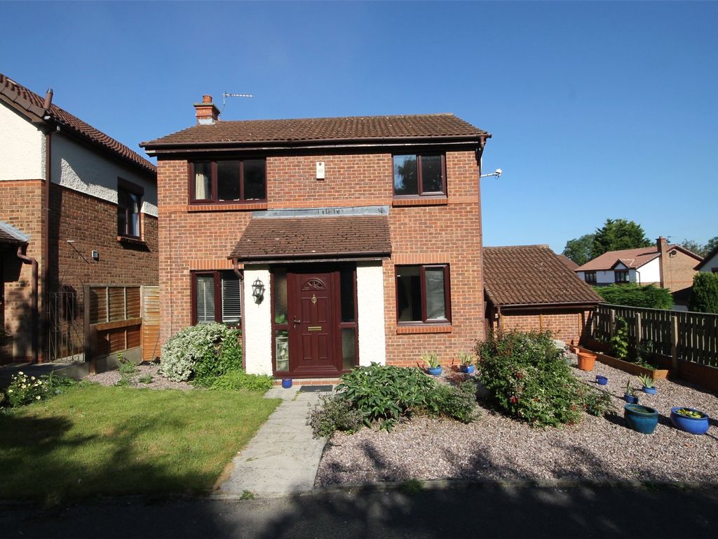 3 bed detached house for sale in Grange Court, Newton Aycliffe DL5, £