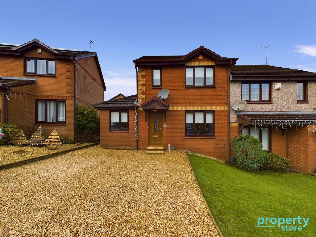 3 bed semidetached house for sale in Mardale, East Kilbride, South