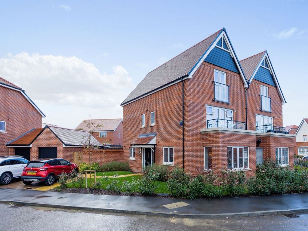 Deacon Way, Guildford GU3  