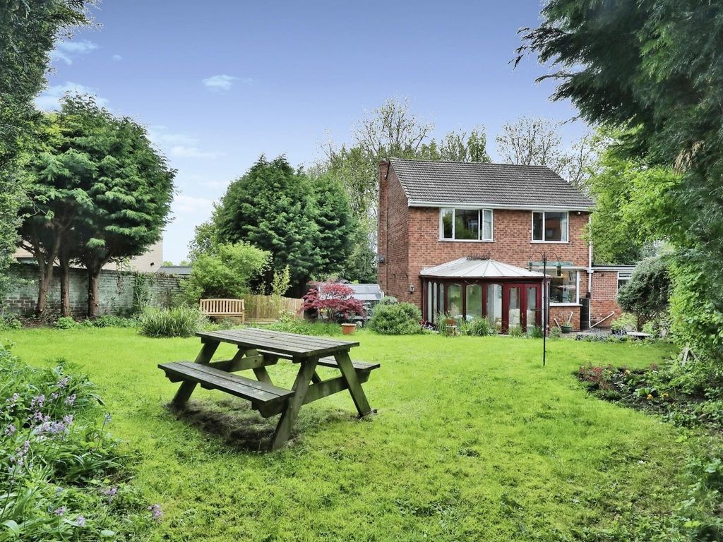 4 bed detached house for sale in Woodland View, 60 Greengate Lane