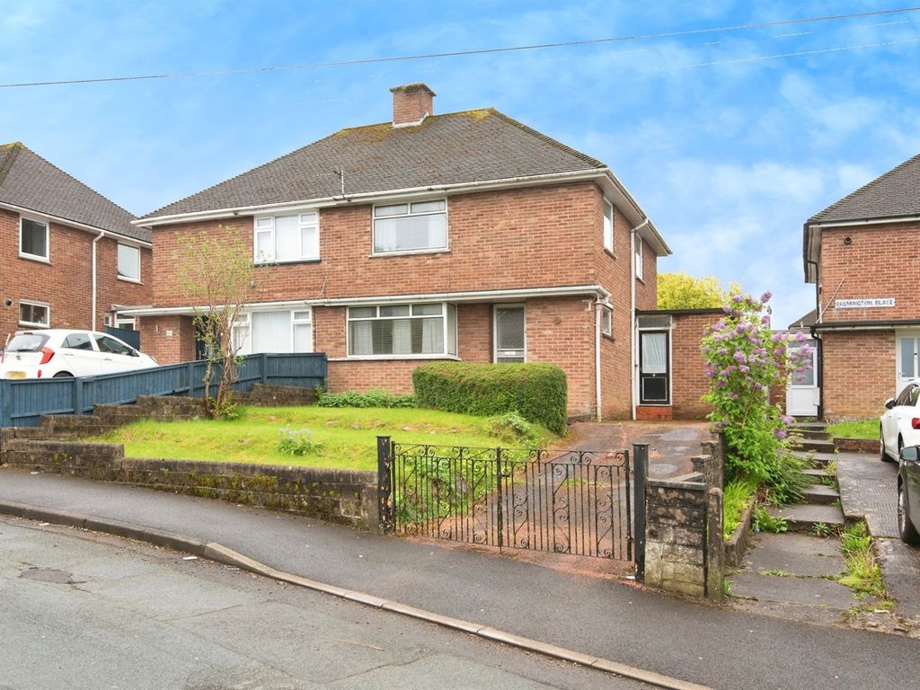3 bed semidetached house for sale in Fremington Place, Llanrumney