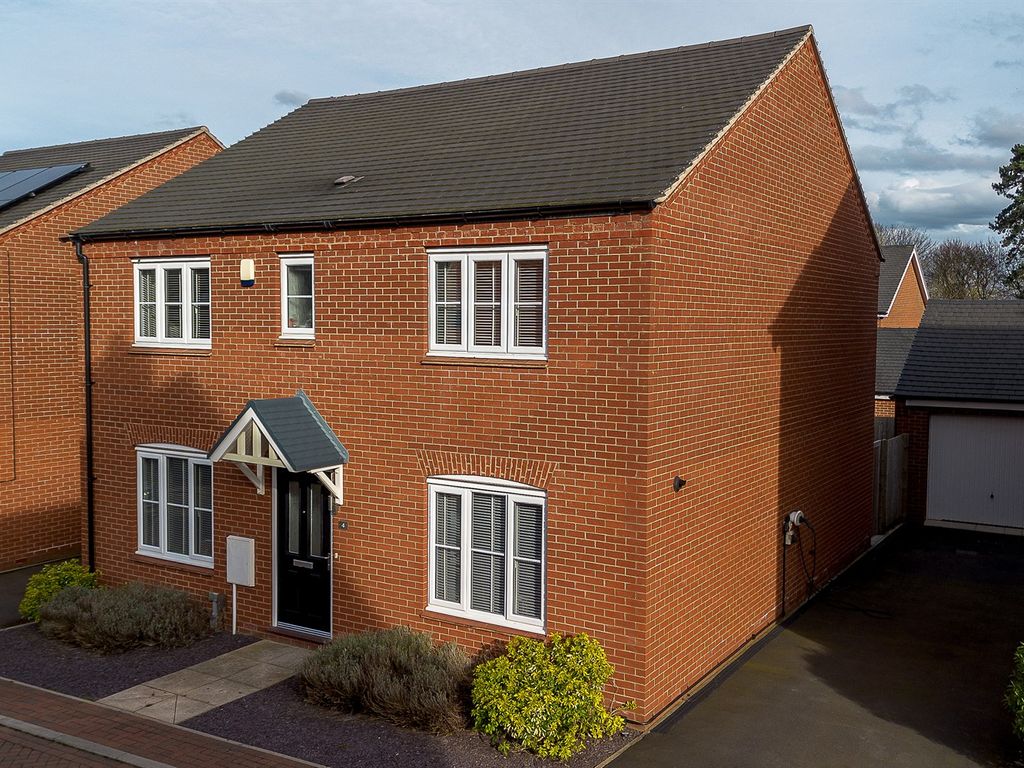 4 bed detached house to rent in Glastonbury Close, Edwalton, Nottingham