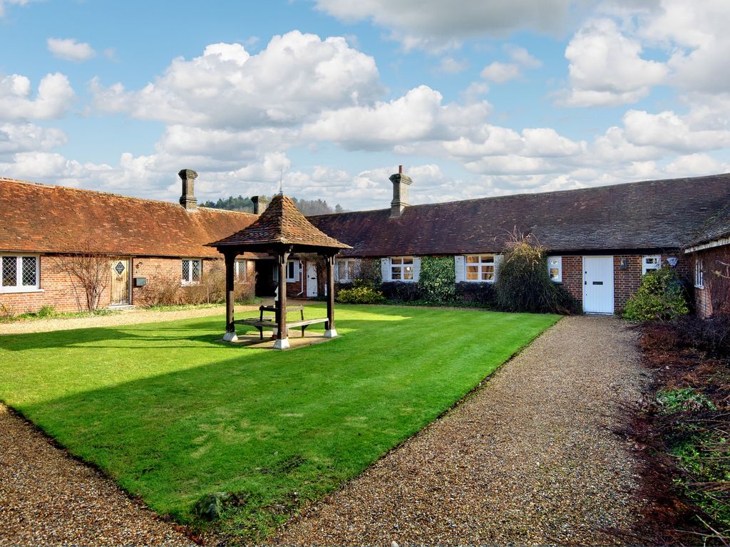 3 bed bungalow for sale in The Square, Latimer, Chesham HP5 Zoopla