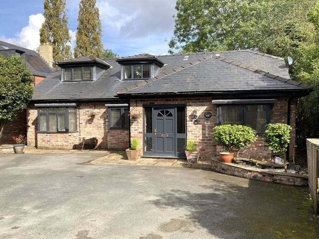 4 bed detached house for sale in Hesketh Avenue, Didsbury, Manchester