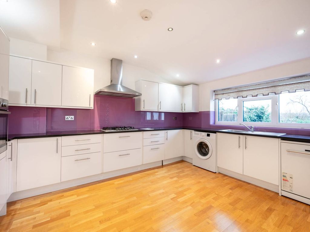 4 bed detached house for sale in Preston Road, North Wembley, Wembley