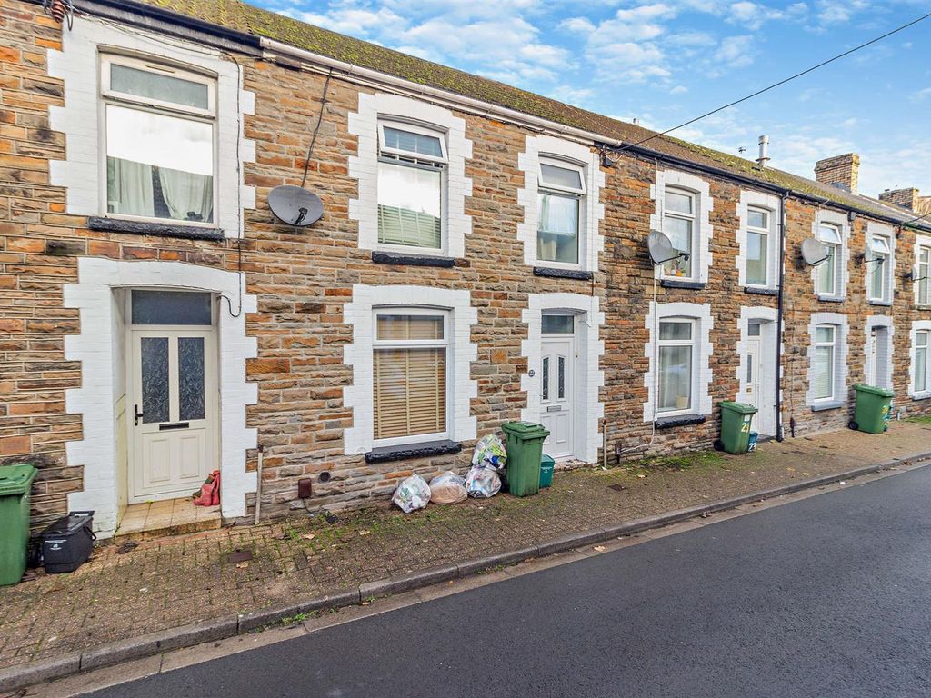 3 bed terraced house for sale in Charles Street, Pontypridd CF37, £120,000 Zoopla