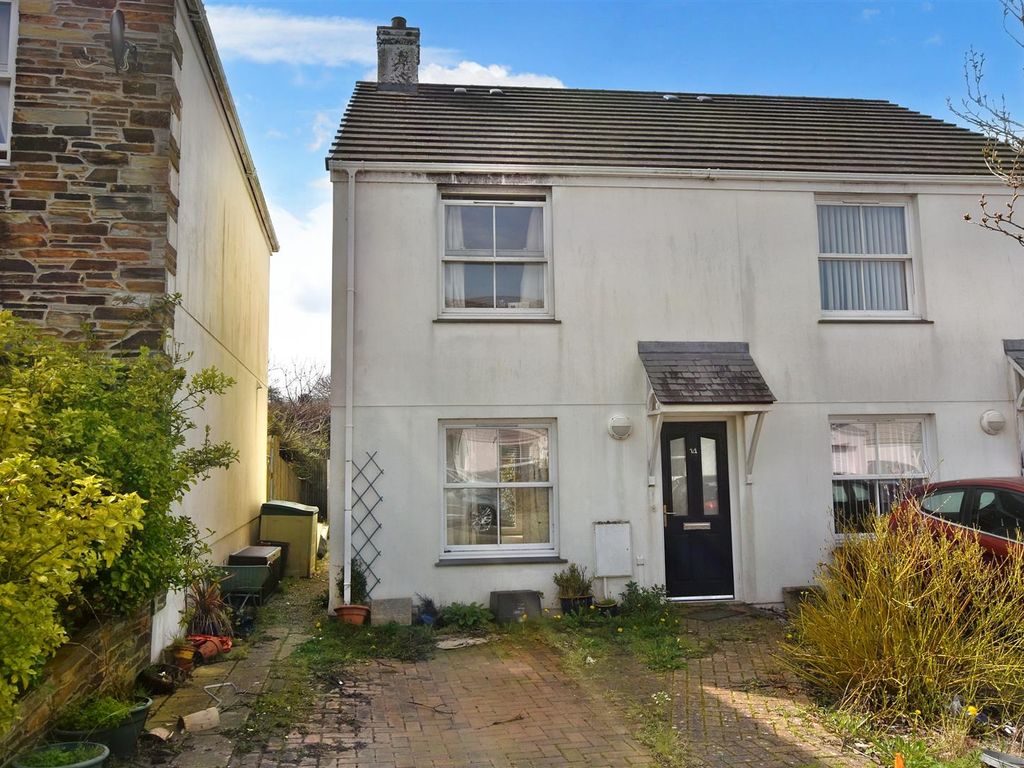 2 bed end terrace house for sale in Wentworth Close, Redruth TR15 Zoopla