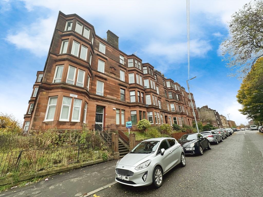 1 bed flat for sale in Armadale Street, Dennistoun, Glasgow G31, £