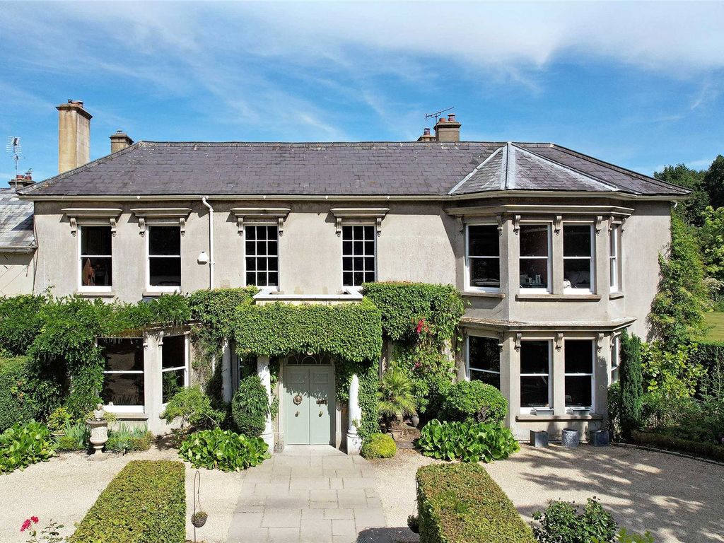 5 bed detached house for sale in Peterley Lane, Prestwood, Great