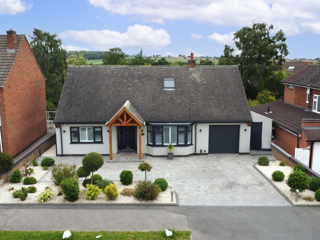 6 bed detached house for sale in Castell Drive, Groby, Leicester LE6, £600,000 Zoopla