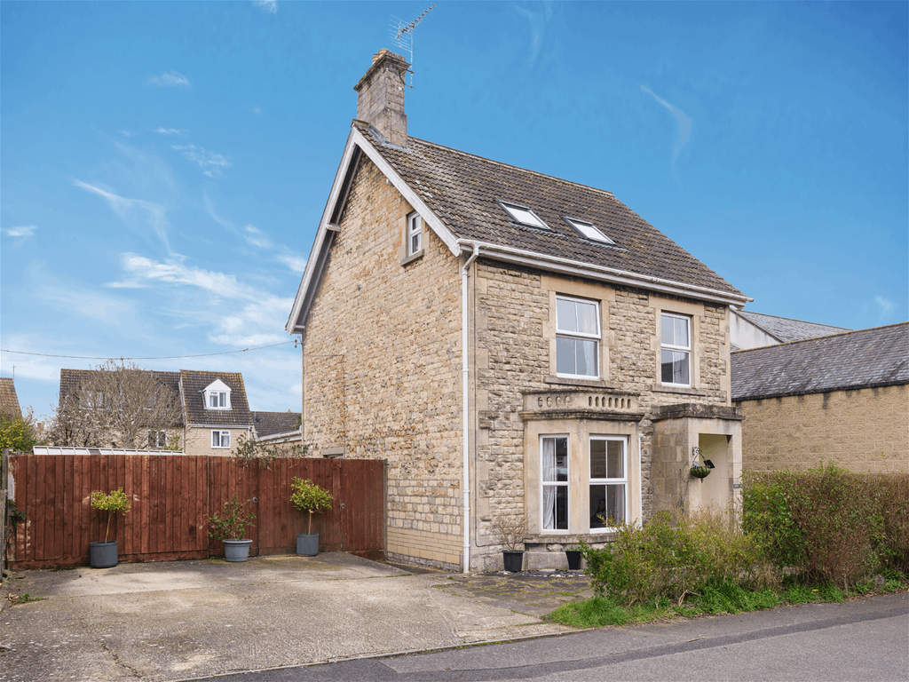 4 bed detached house for sale in Cop Croft, Calne SN11 Zoopla