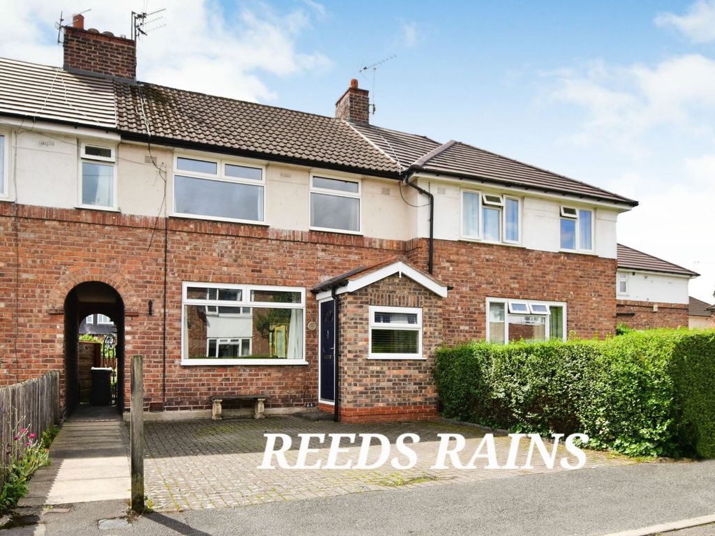 3 bed terraced house for sale in Lindfield Estate South, Wilmslow
