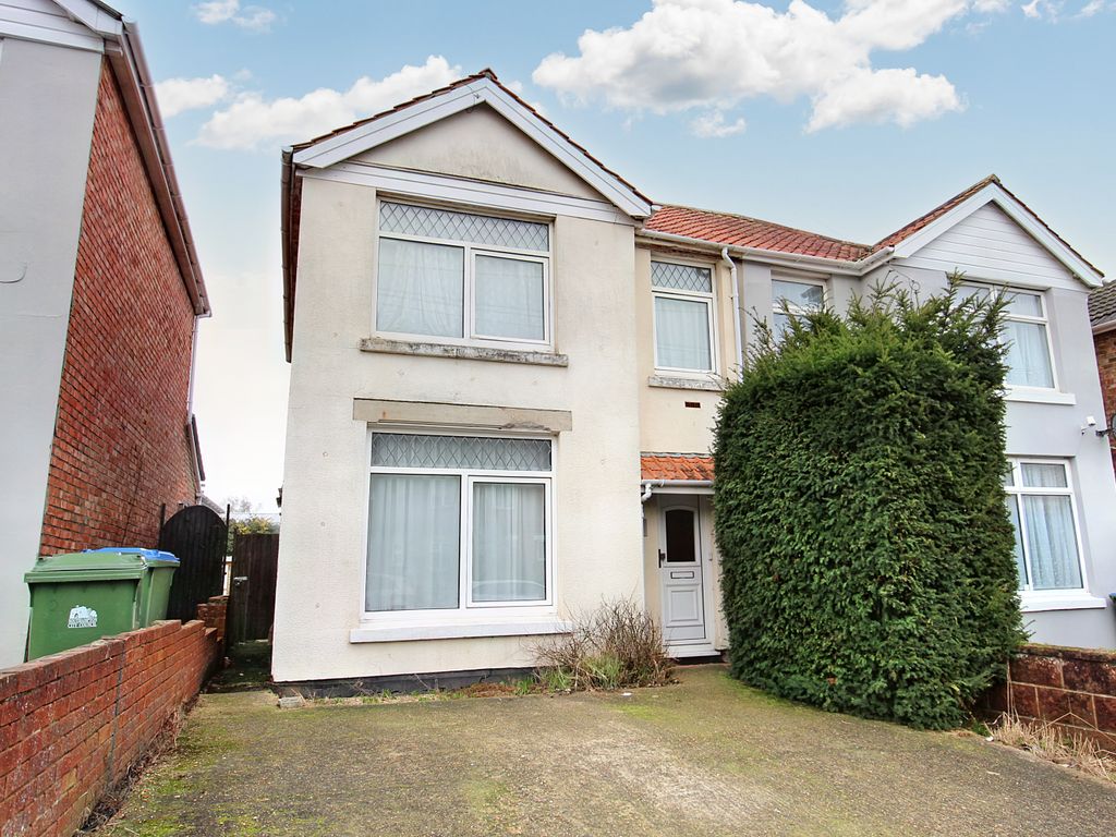 4 bed semidetached house for sale in Mayfield Road, Southampton SO17