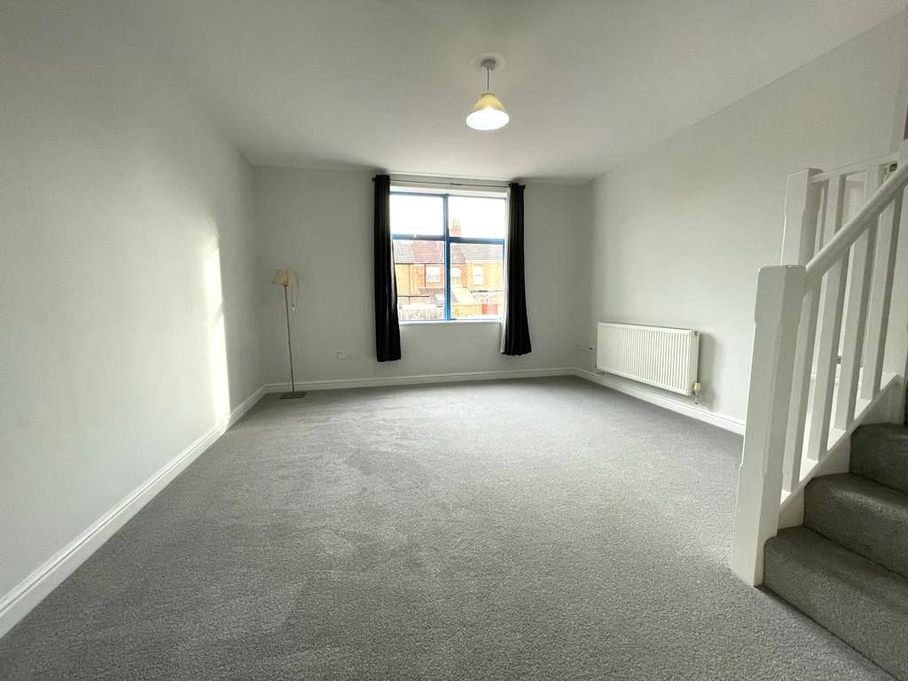 1 bed flat to rent in Wessex Court, Clarence Street, Swindon SN1 Zoopla