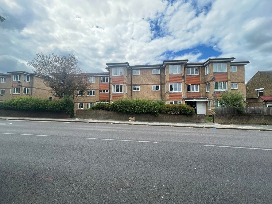 2 bed flat for sale in 35 Pinecroft Court, 410 Wickham Lane, Welling