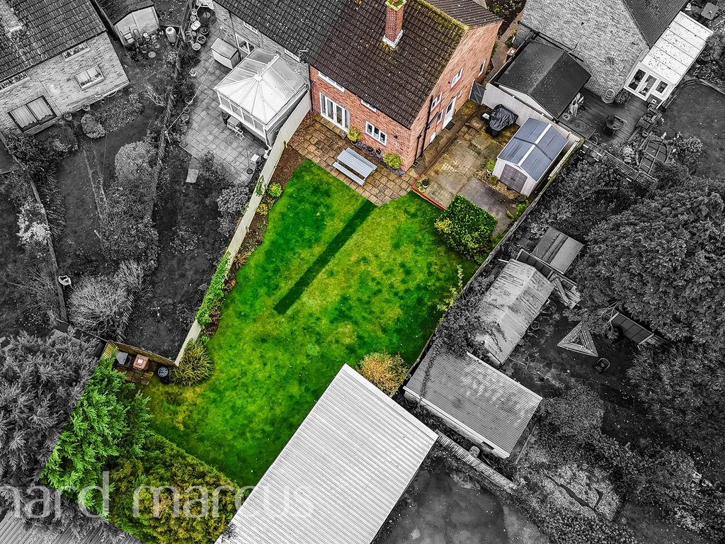 3 bed semidetached house for sale in Sutton Gardens, Merstham, Redhill