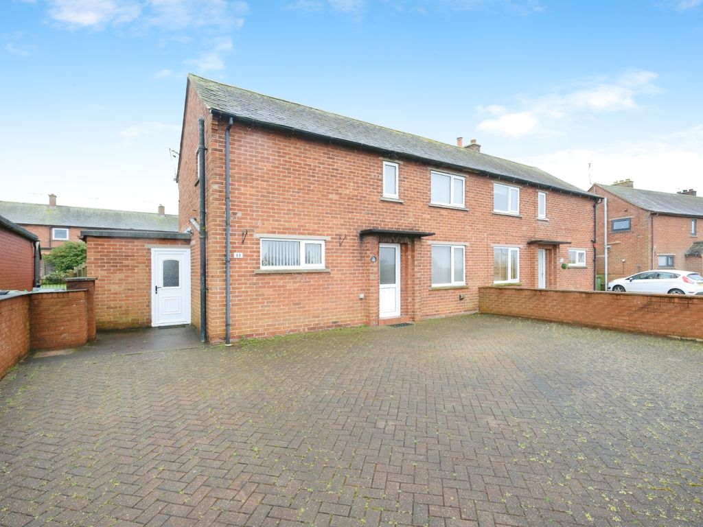 3 bed semidetached house for sale in Lovers Lane, Longtown, Carlisle