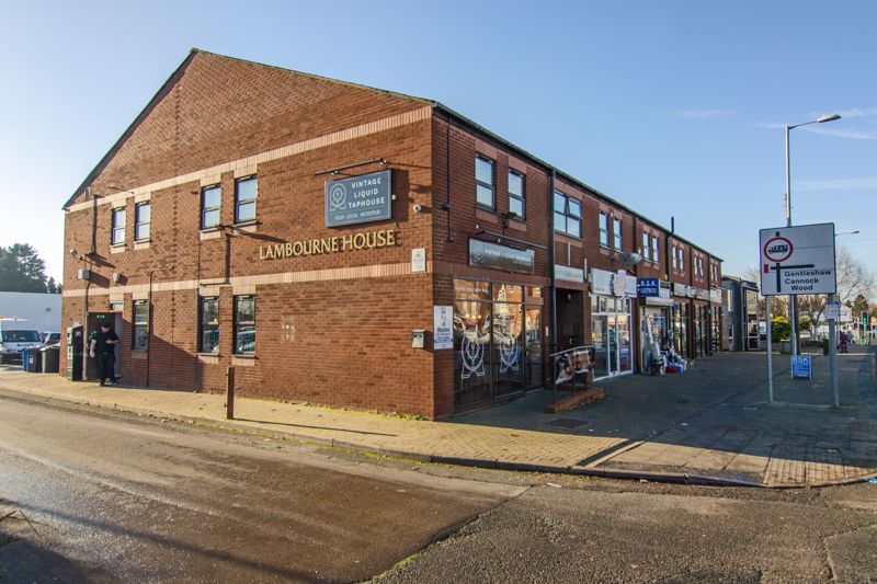 2 bed flat to rent in Lambourne House, Bridge Cross Road, Burntwood WS7