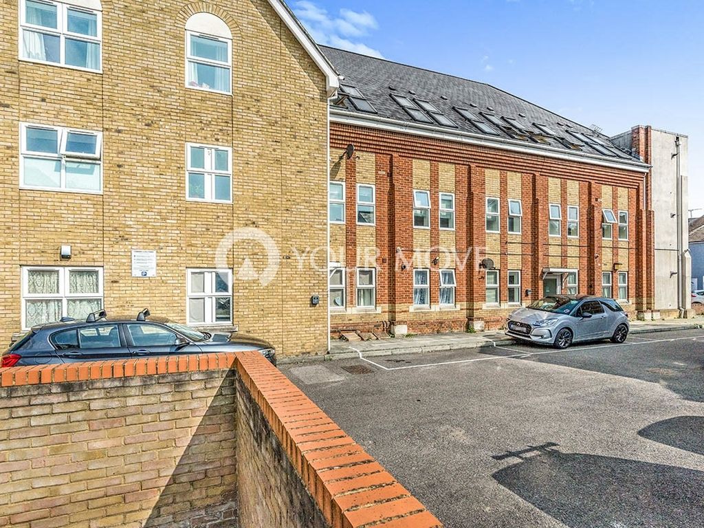 1 bed flat to rent in Trafalgar Street, Gillingham, Kent ME7 Zoopla