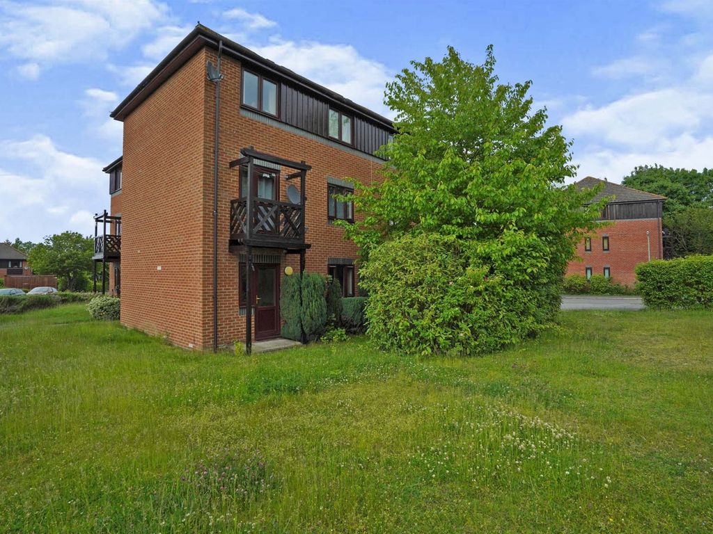 1 bed flat for sale in Roebuck Court, Didcot OX11 Zoopla